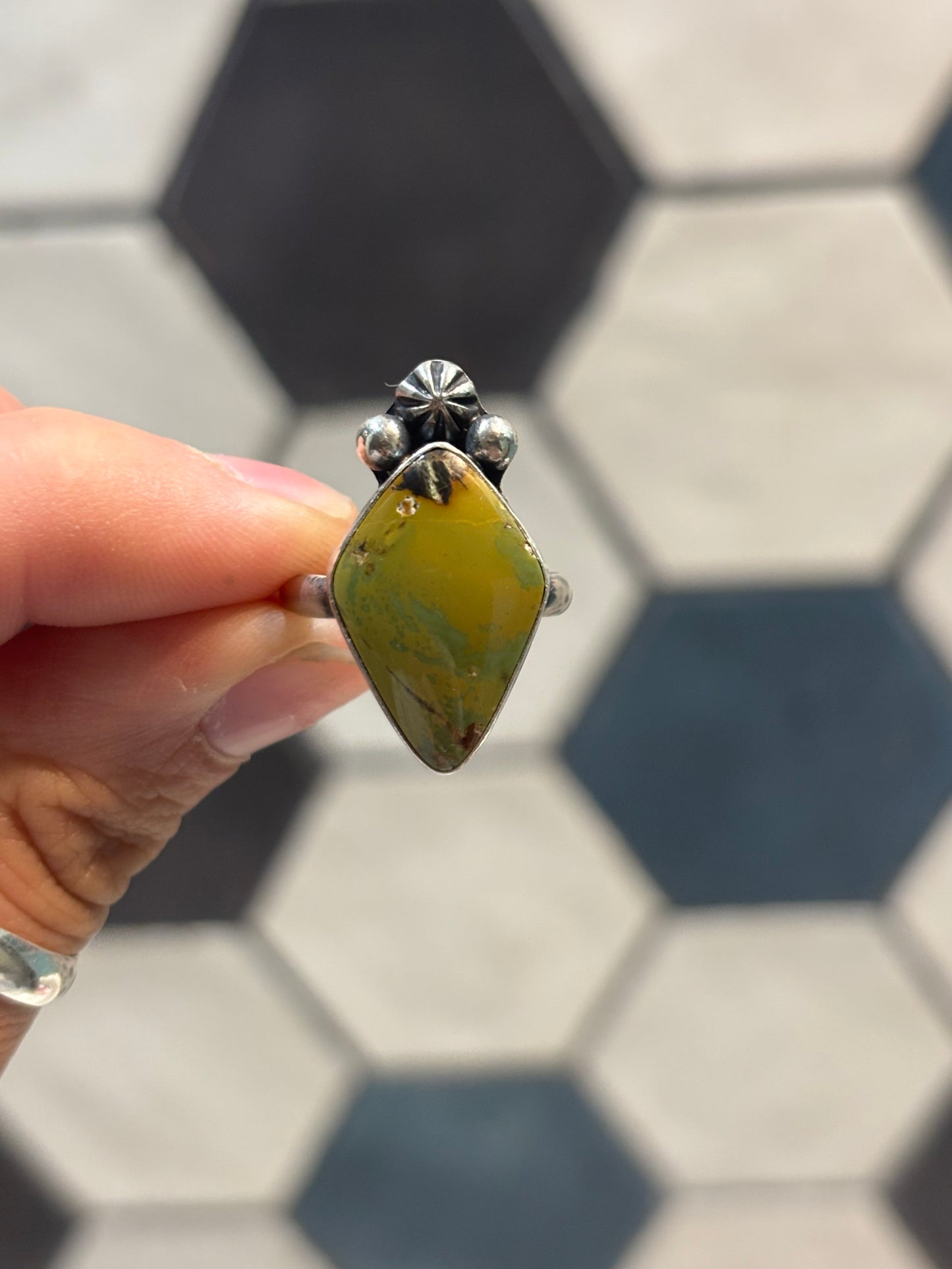 Chameleon Ring Size 8 3/4