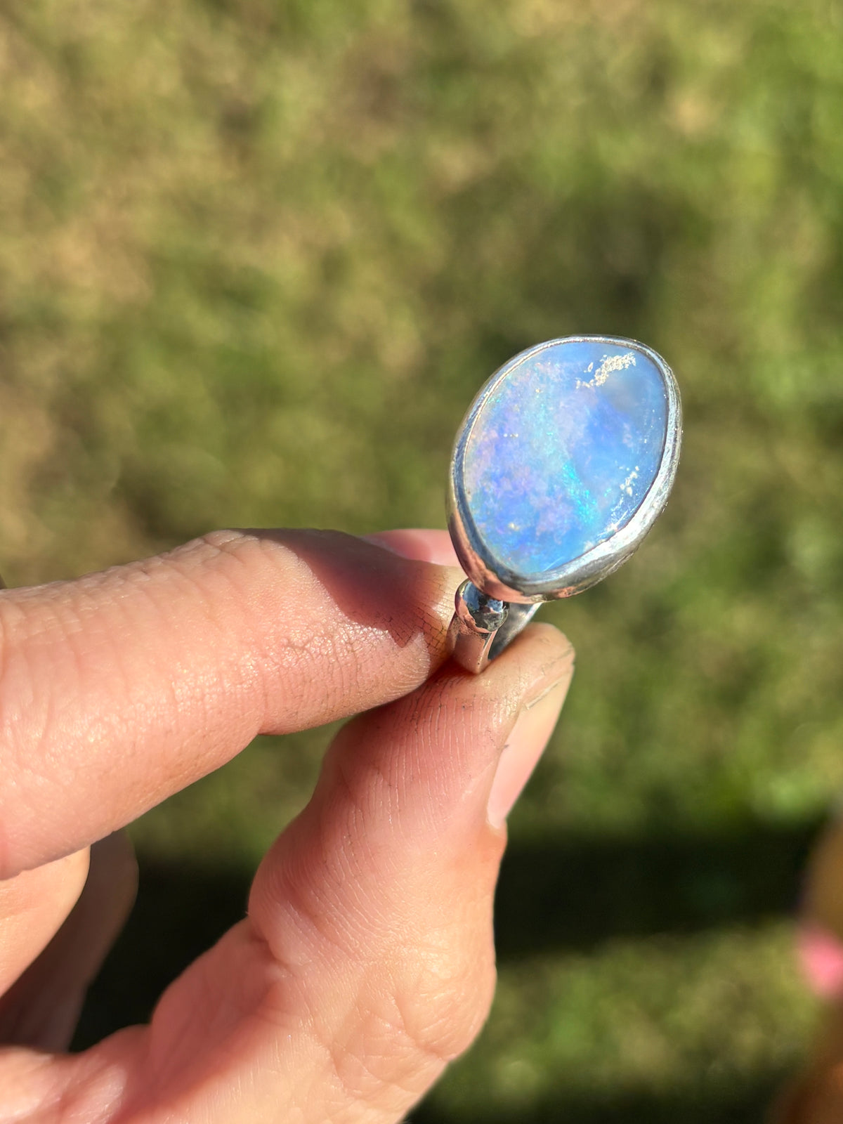 Mintabie opal ring size 9
