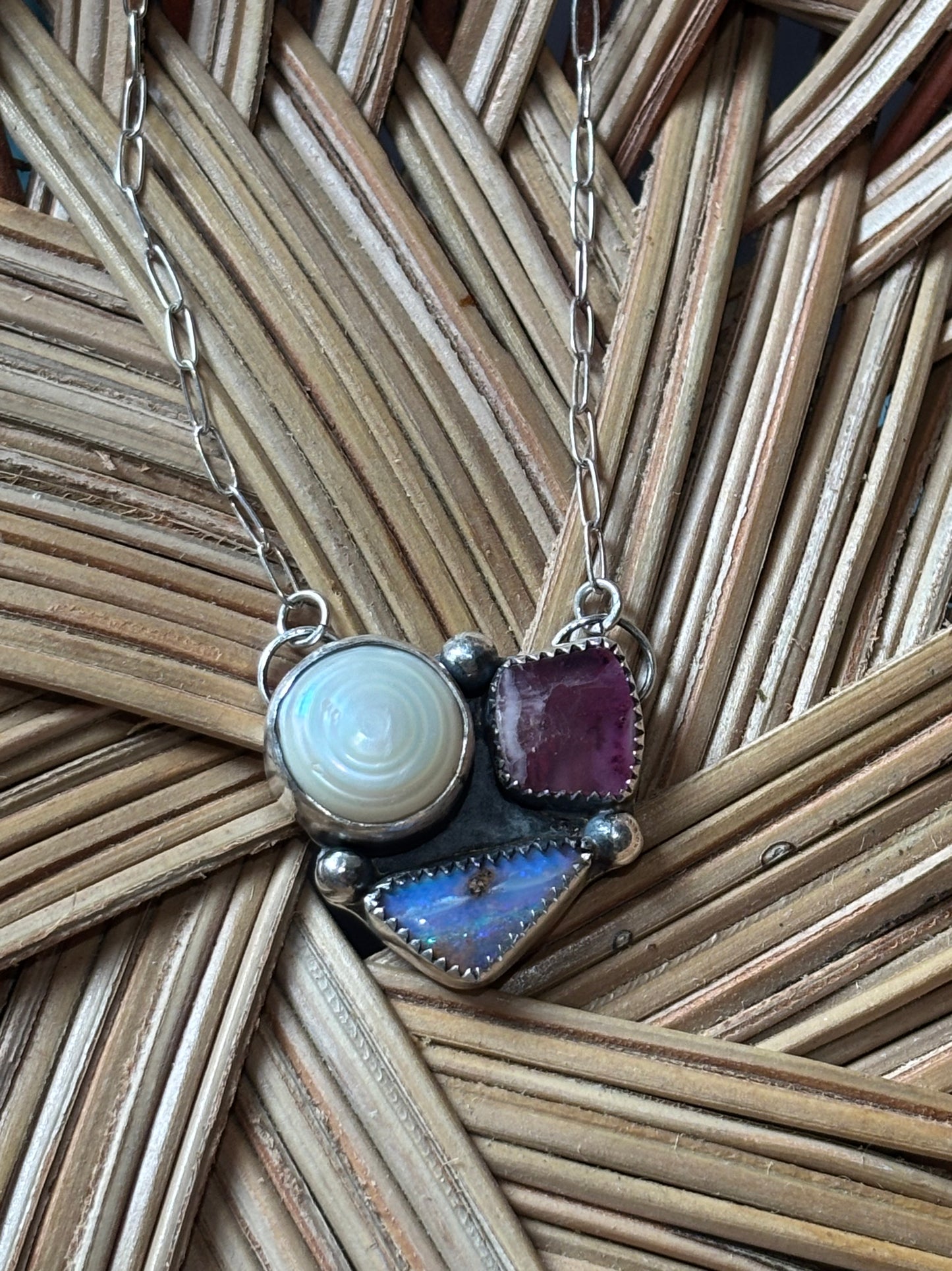 3 stone necklace